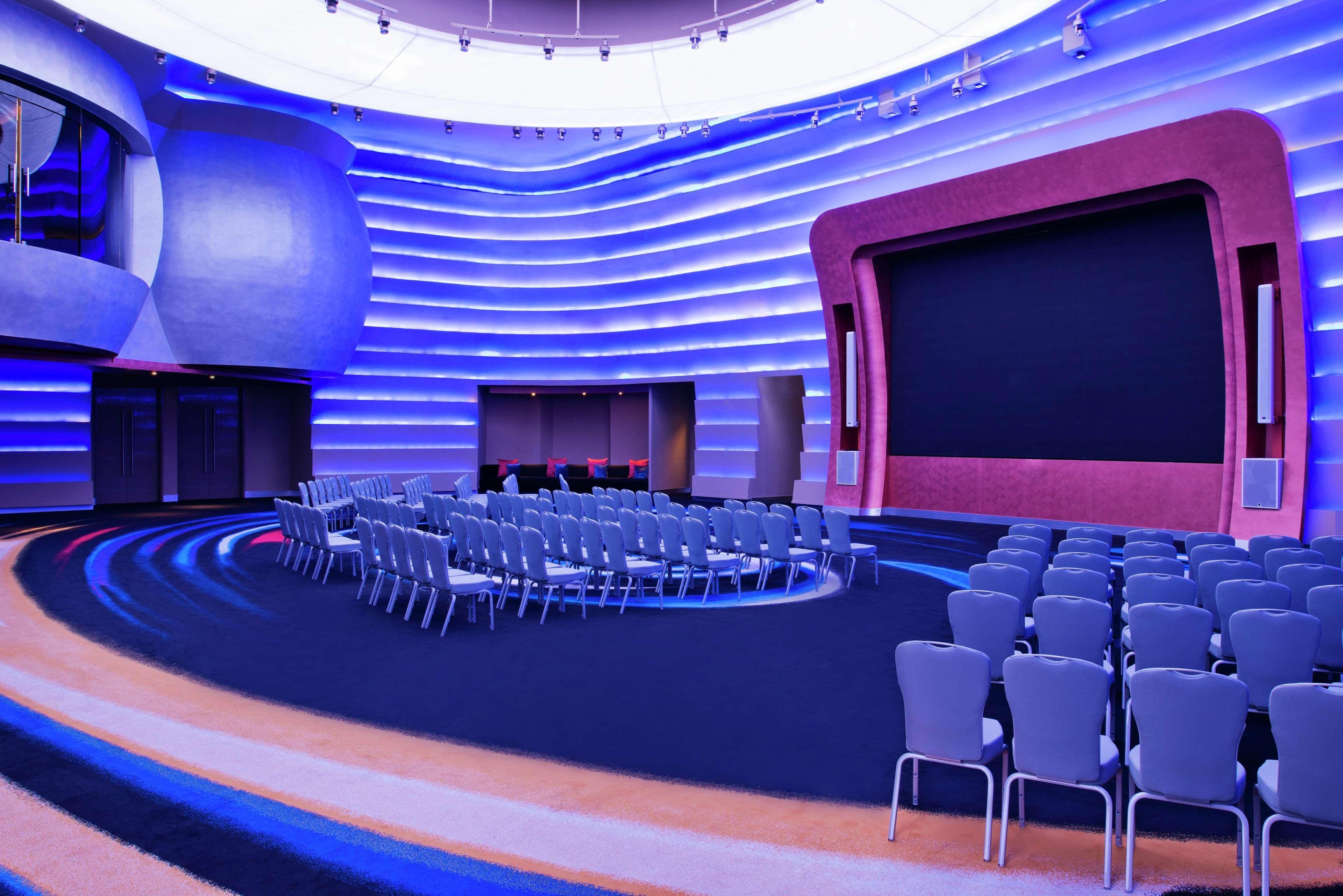 V Hotel Dubai, Curio Collection By Hilton المظهر الخارجي الصورة The main auditorium